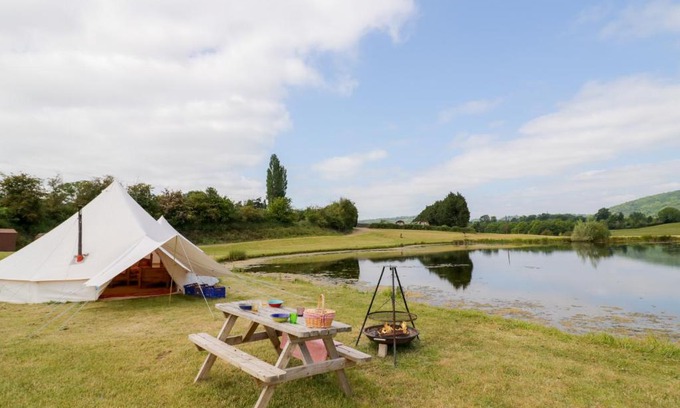 Great Witley House | Tumbling Tom