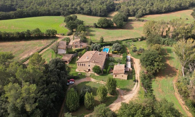 Pedrinya House | Turisme Rural - Mas Vilà - Monells