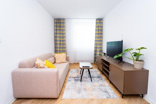 Juh House | Turistická ubytovňa pri Spojenom školskom internáte Werferova 10