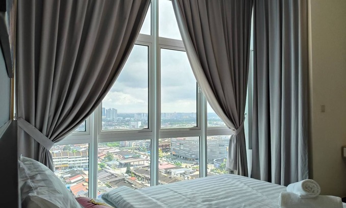 Taman Abad Condo | Twin Galaxy Minimalist Studio 2-4pax CIQ JB Town