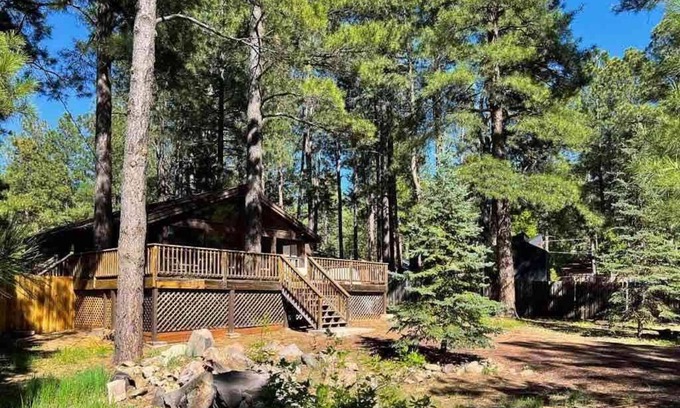 Kachina Village Cabin | Twin Pines Cabin in the Woods