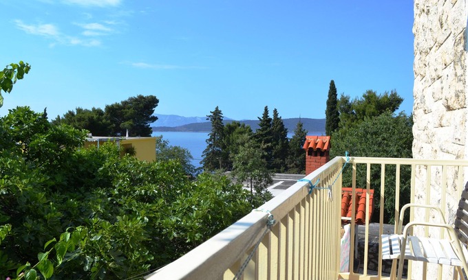 Zivogosce Apartment | Two bedroom apartment with balcony and sea view Živogošće - Mala Duba, Makarska (A-17077-b)