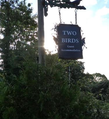 Malmesbury Apartment | Two Birds Weekly Stay