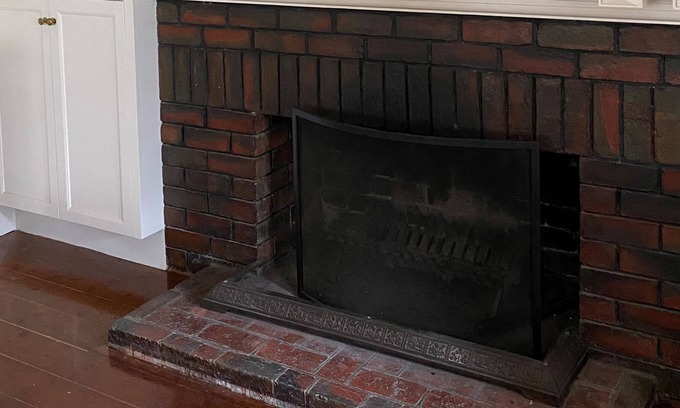 Sandringham House | Two blocks to the beach!