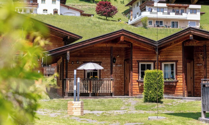 Niederau House | Two cosy chalets for small groups