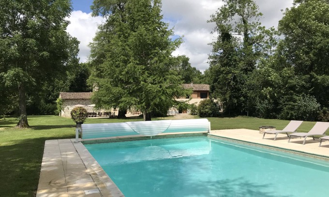 Lalandusse House | Two properties: 13th century manoir and mill, private garden & 12mtr heated poo