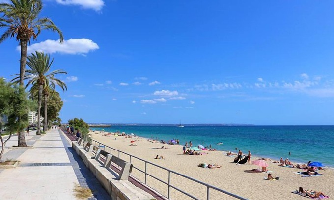 Sant Nicolau House | Two Relaxing Units, Pet-friendly Property! Close to Castell de Bellver!