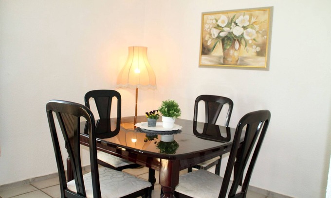 Droyßig Apartment | Two-room apartment (55m²) incl. parking space