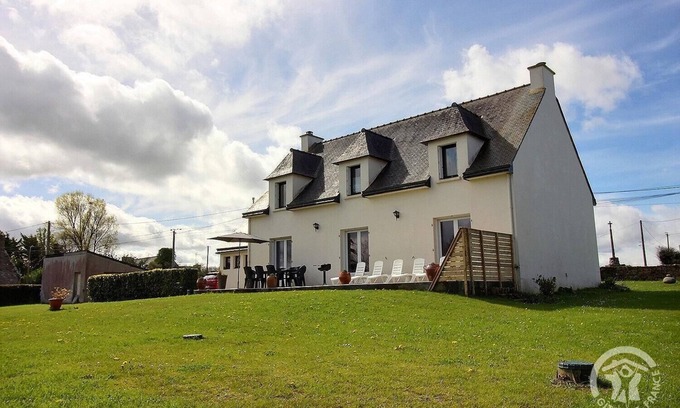 Ploumilliau House | Ty Christ - Ploumilliau