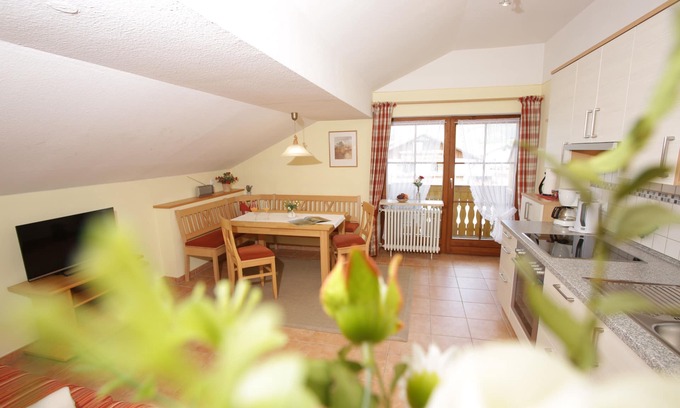 Piding Apartment | Type D Apartment Waginger See 2nd floor 50 sqm up to 3 persons, 1 bedroom, balcony