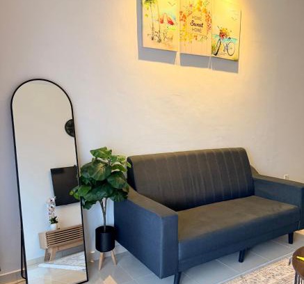 Taman Bayu House | Ucu Homestay Teluk Kemang