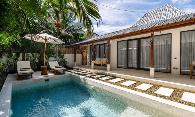 Penestanan Villa | Udara by EVDEkimi - Spacious 4BR Pool villa with Lush garden at Artistic Center of Ubud