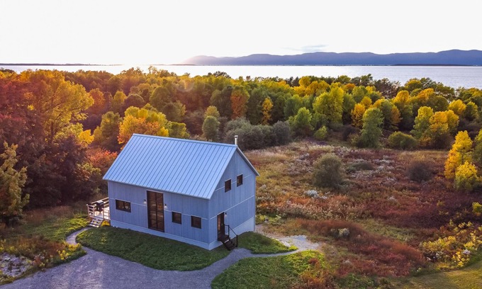 L'Islet Ski Chalet | ULTIMA ECO House