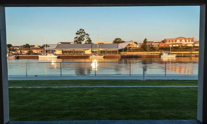 Ulverstone Apartment | Ulverstone Waterfront Apartments