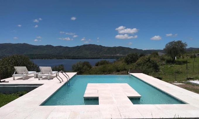 Villa Parque Siquiman House | Un Buen Lugar