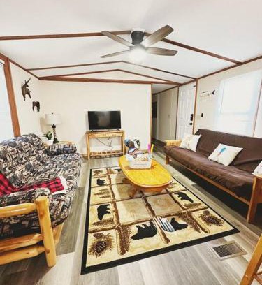 Spring Grove House | Uncle Bill's Lodge & Soccer Pool Showdown