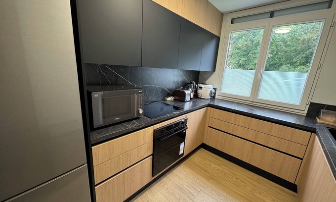 Ablon-sur-Seine House | Une chambre dans un appartement, chez l’habitant