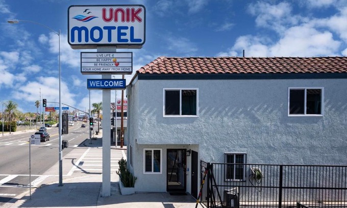 Harbor Hotel | Unik Motel