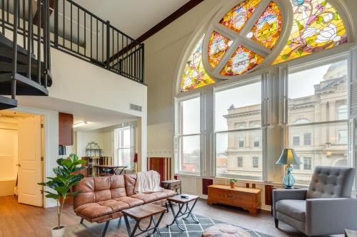 Huntington Apartment | Unique and Stylish Studio Loft in Huntington!