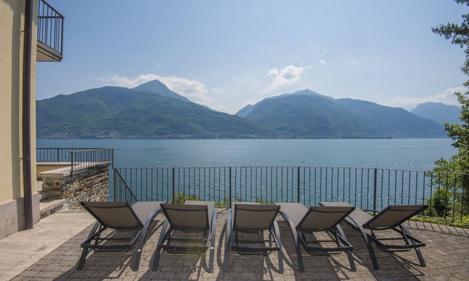 Vignola Villa | Unique Lakefront Villa On Lake Como! Ideal for a family or a group of friends