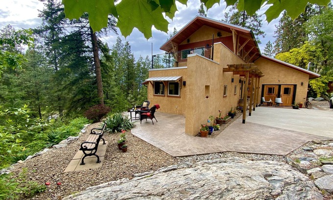 Okanagan-Similkameen Ski Chalet | Unique riverside chalet with 1 acre of private forest