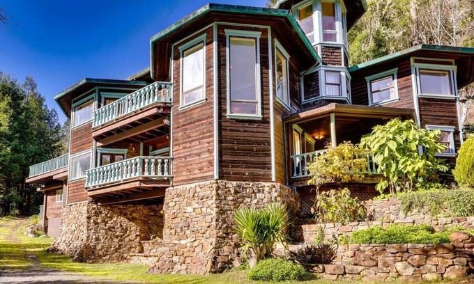 Point Reyes Station House | Unique & Spacious Secluded Woodland Home