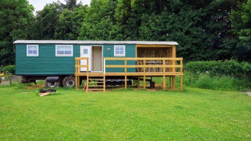 Hawick House | Unique Upcycled Straw Trailer Westcote