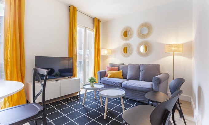 Bellas Vistas Apartment | Universidad V apartment in Madrid