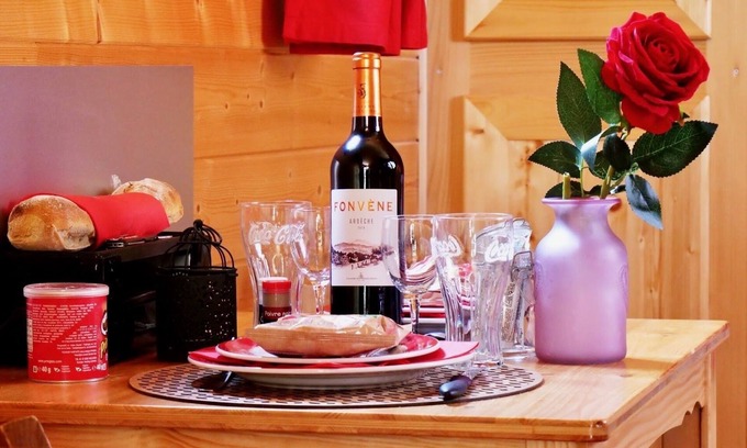 Bruyeres House | Unusual caravan in the Vosges with private jacuzzi
