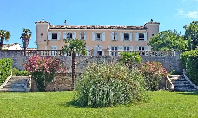 Castelnaudary Other | UNUSUAL: Family castle with pool for 25 people! 30 € / day / per