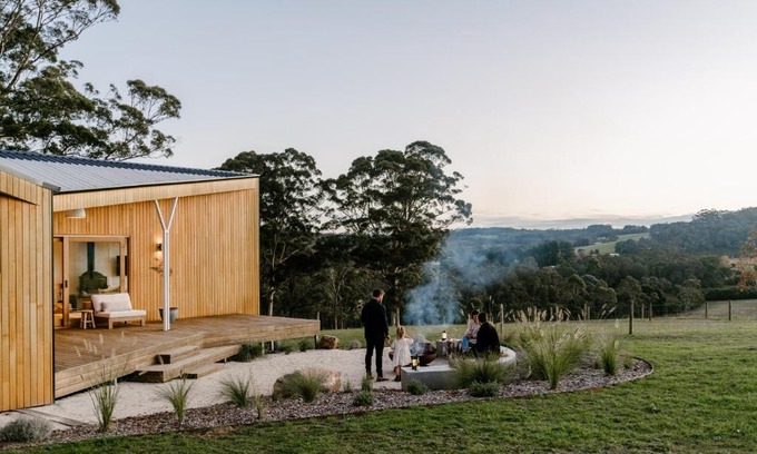 Scotsdale Villa | Upland Farm Luxury Cabins, Denmark Western Australia