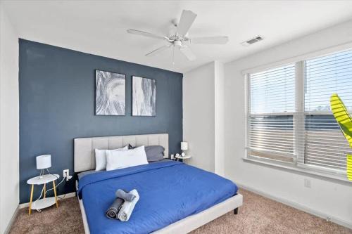 Charlotte Apartment | Upscale 2BR King Suite Mins to Uptown Charlotte