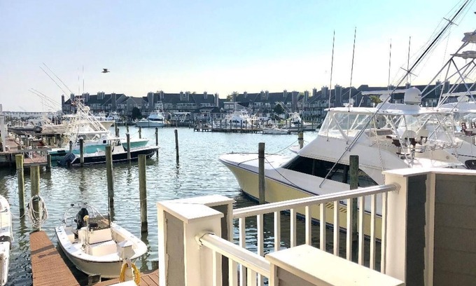 Ocean City House | Upscale Clean Bayfront Townhouse with 4 Balconies, 14th Street