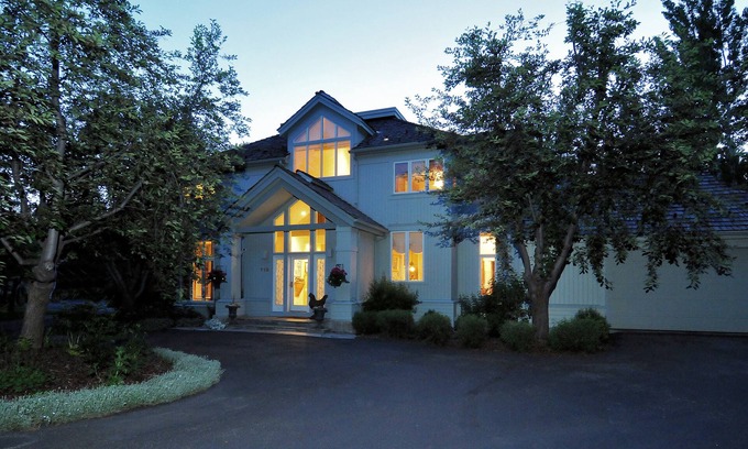 Sun Valley House | UPSCALE SV HOME, IDEAL LOCATION! BIGWOOD ASSOC. POOL /TENNIS!