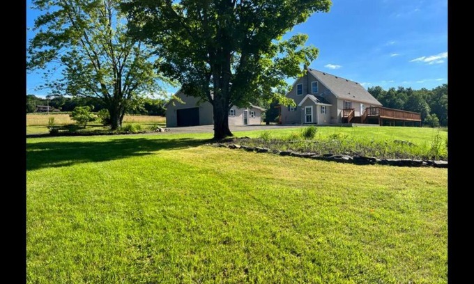 Unadilla House | Upstate getaway. Leave your troubles behind.