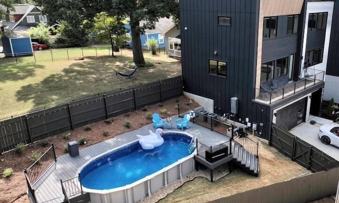 Charlotte House | Uptown Luxury Retreat w/Private Pool & rooftop