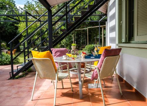 Urunuela House | Uruñuela, un jardín entre viñedos en La Rioja by encasadeainhoa