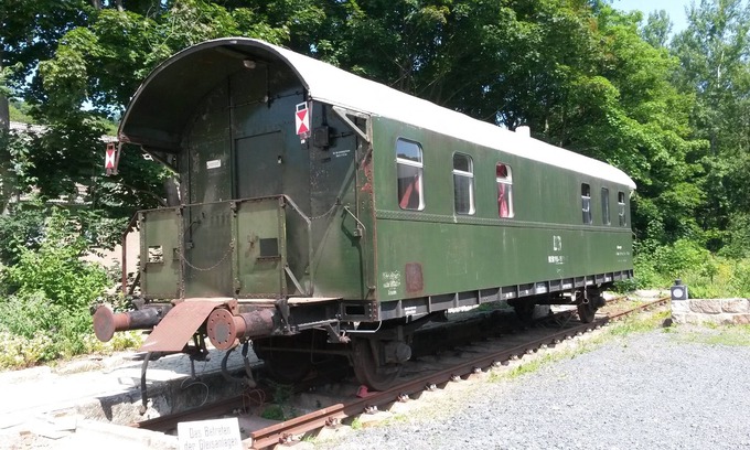 Berggieshubel House | Vacation in a historic railway wagon