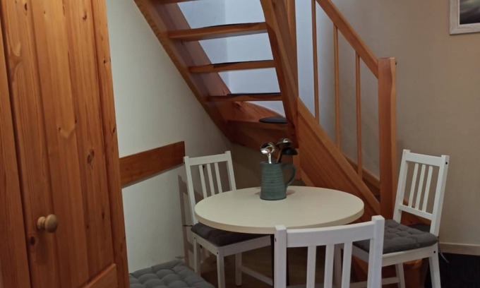 Neupetershain Nord Apartment | Vacation apartment Schwalbennest - Ferienhof Welz