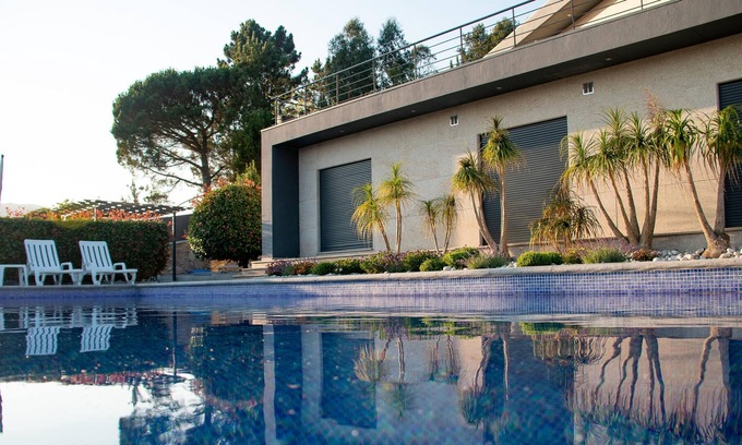 Ponte de Lima Apartment | Vacation Apartment "S Tiago House" with Pool, Wi-Fi, Terrace & Garden