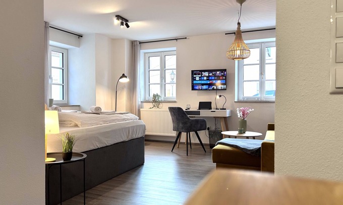 Abensberg Apartment | Vacation apartment Goltan in Abensberg - Center - Terrace - Business