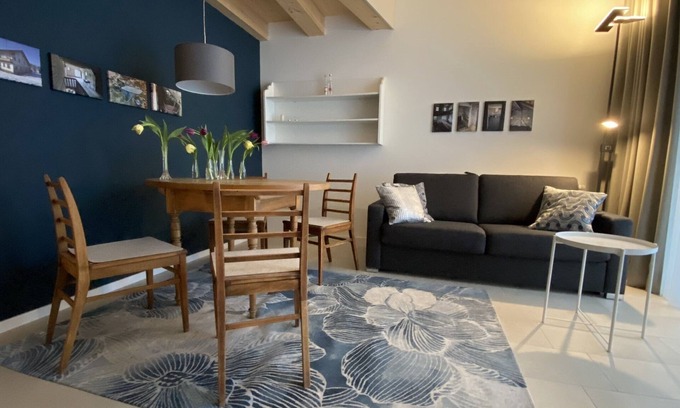 Niederleierndorf Apartment | Vacation apartment in new wooden building with open kitchen
