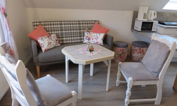 Westerholt Apartment | Vacation apartment Wellenrauschen