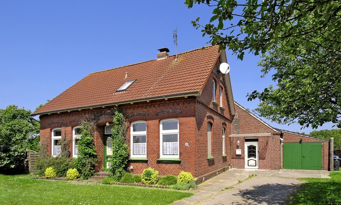 Stedesdorf House | Vacation cottage Nordseewind