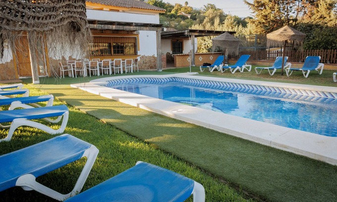 Alhaurin de la Torre House | Vacation Home "Finca Malagueando" with Mountain View, Private Pool & Wi-Fi