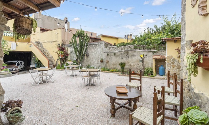 Dolianova House | Vacation Home "Liori" with Shared Garden, A/C & Wi-Fi
