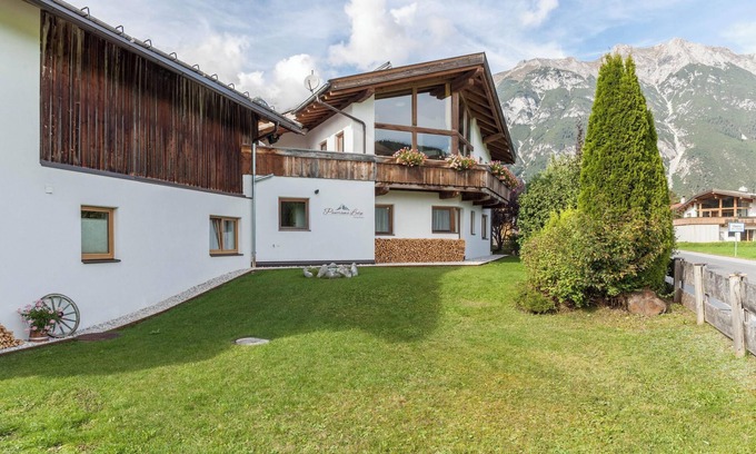Leutasch House | Vacation Home 'Panorama Lodge Leutasch' with Mountain View, Terrace & Sauna