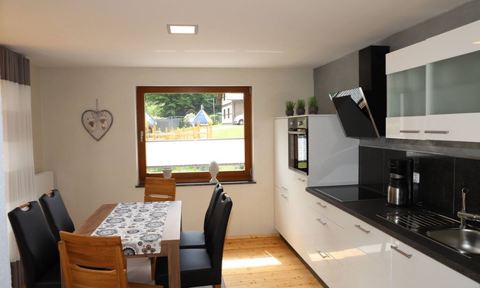 Dedenborn House | Vacation home with farmhouse flair