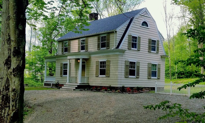 Mount Upton House | Vacation Like Gatsby's Butler On A Historic 500-Acre Fairy Tale Estate