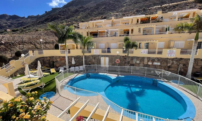 Lomo Quiebre Apartment | Vacation 'Los Mangueros Beach 6 - Mogán' with Mountain View, Wi-Fi and Air Conditioning